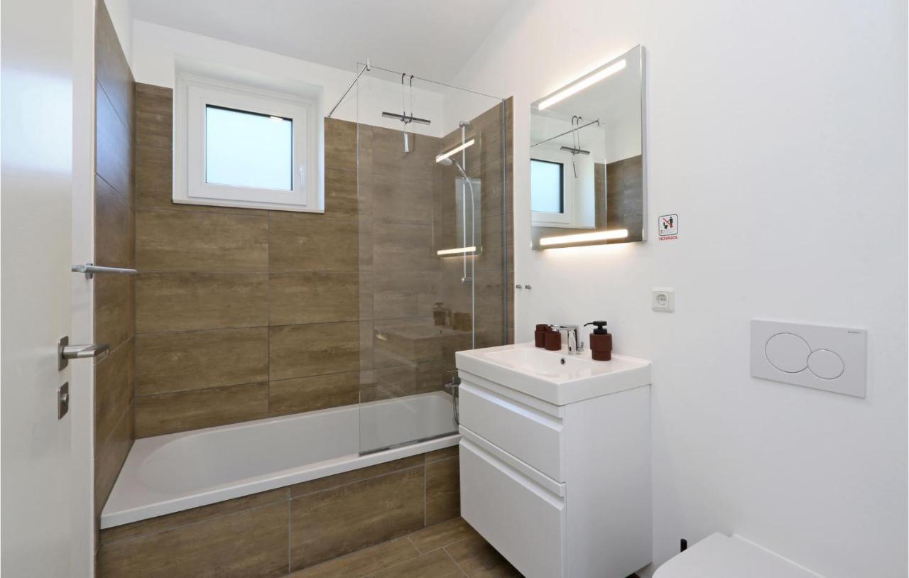 Beautiful Home In Lembruch-Duemmer See With Wifi 外观 照片